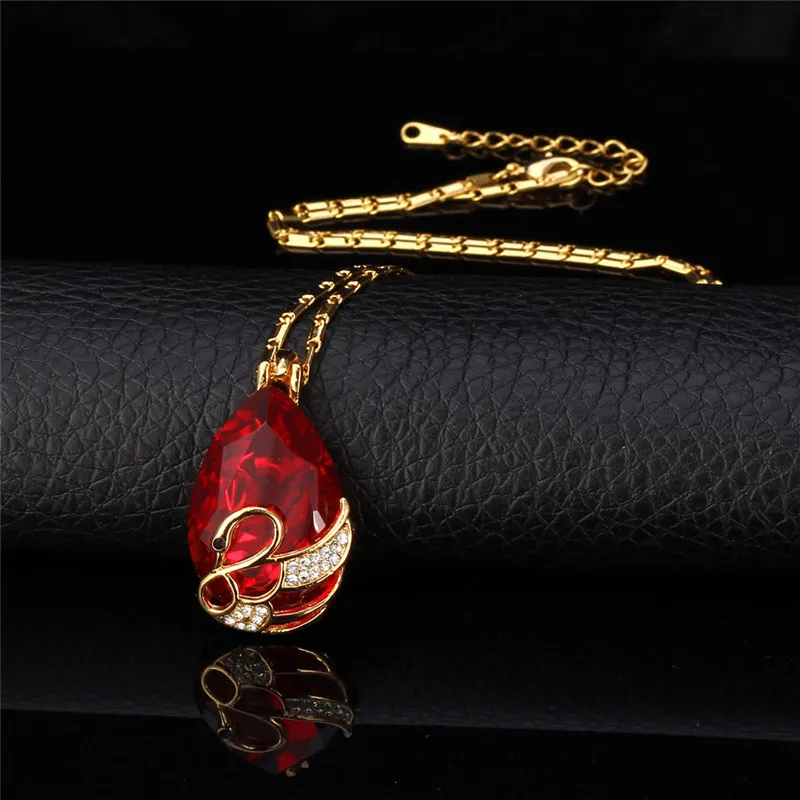 Kpop хрустальные ожерелья золотой цвет синий/красный камень горный хрусталь кулон