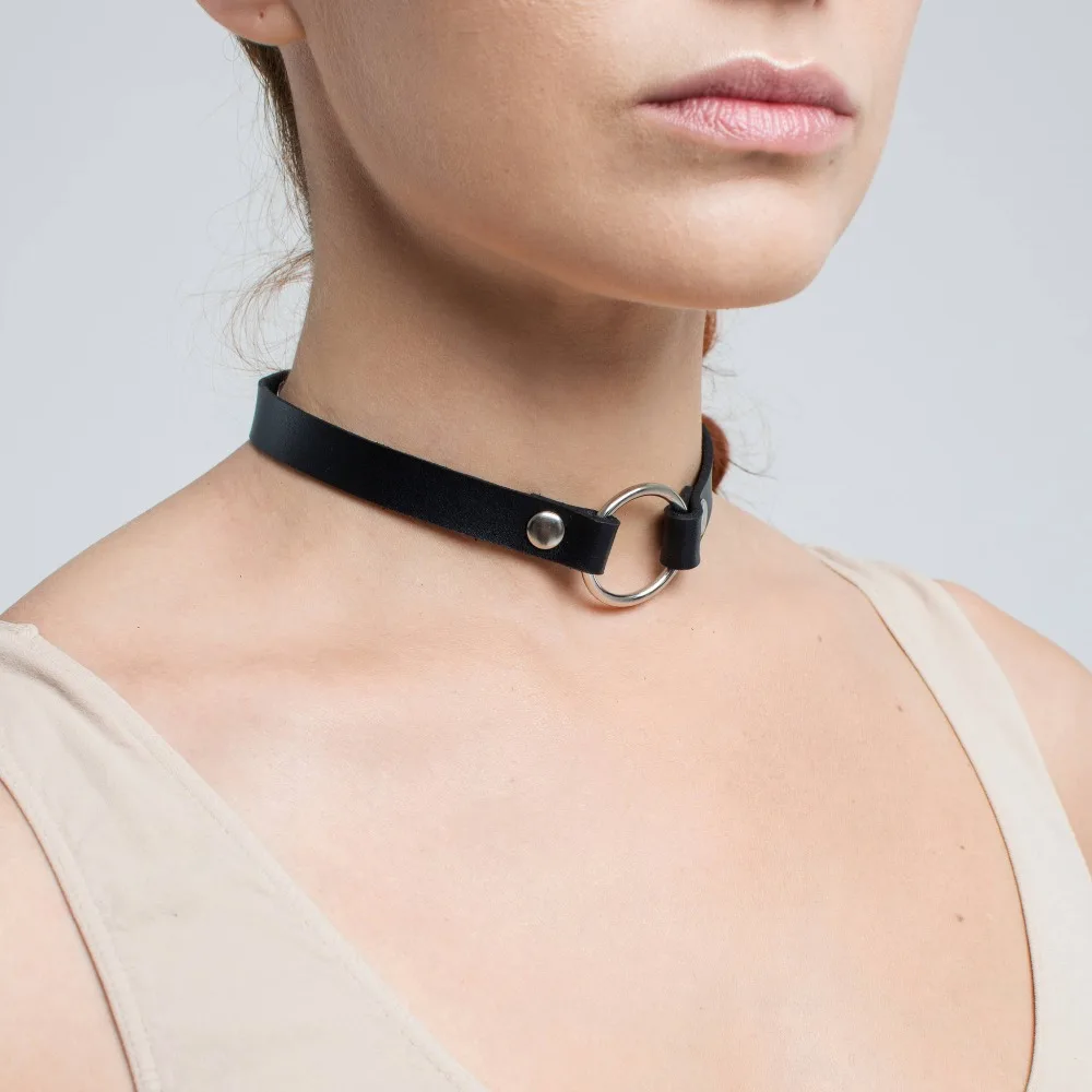 Ожерелье-чокер женское кожаное круглое в готическом стиле | Украшения и