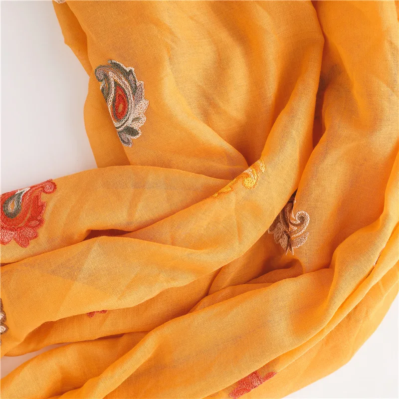 Yishine народный дизайн Оранжевый Элегантный рисунок кешью с кисточкой Hijabs женские