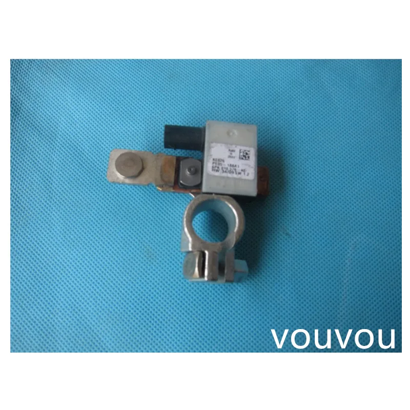Высокое качество батареи электрический датчик тока для mazda 3 AXELA mazda cx5 2012- PE05-18-8A1
