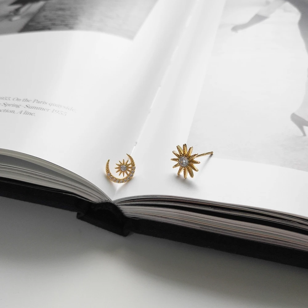 925 Sterling Silver Women Asymmetric Earring Tiny Starburst Crescent Moon Star Stud Earrings Zircon Hypoallergenic Kids jewelry | Украшения