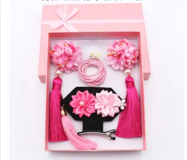 

(Without Box) Children's Gift Set of FUGU Ancient Style Vanquish Girls Outfit Hairpin Or Rabbit Tassel Oyster Card In China