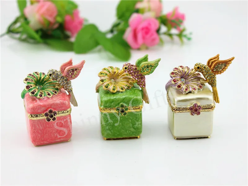 Шкатулка для ювелирных украшений с эмалью и цветами | Дом сад