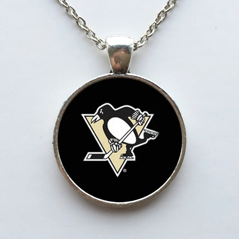 Free Shipping Penguins pendant necklace with antique silver chain hockey jewelry | Украшения и аксессуары
