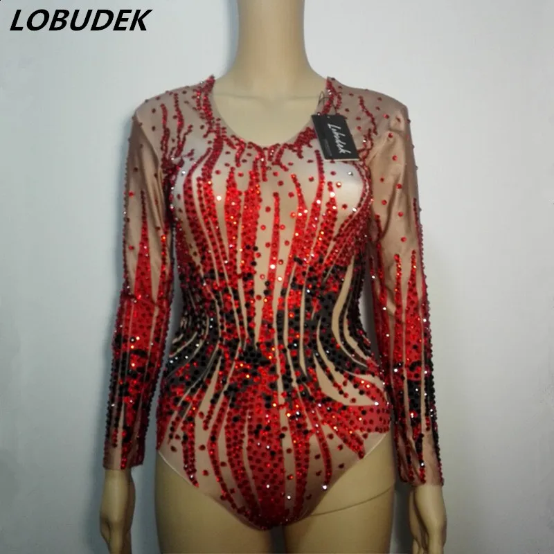 

Red Crystals Bodysuit Female costumes Bar singer DJ DS Costume sexy high-leg bodysuit Nightclub jazz performance dance catsuit