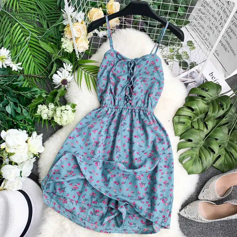 Женский комбинезон на бретелях-спагетти с V-образным вырезом | Женская одежда