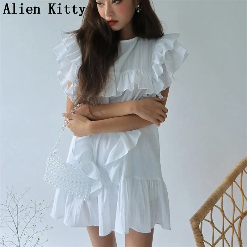 Мини платье Alien Kitty женское с оборками пикантное свободное однотонное