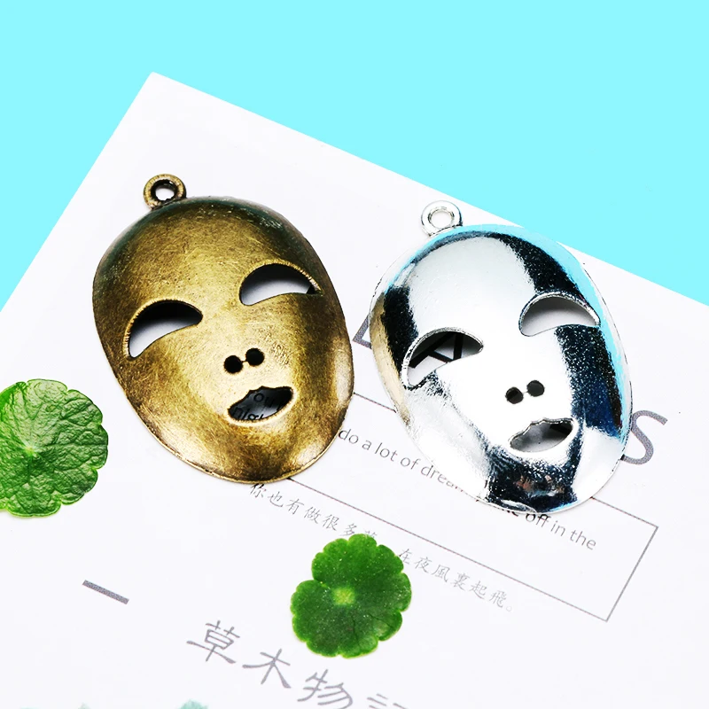 Подвеска-маска из сплава для изготовления ювелирных изделий своими руками 39*25 мм