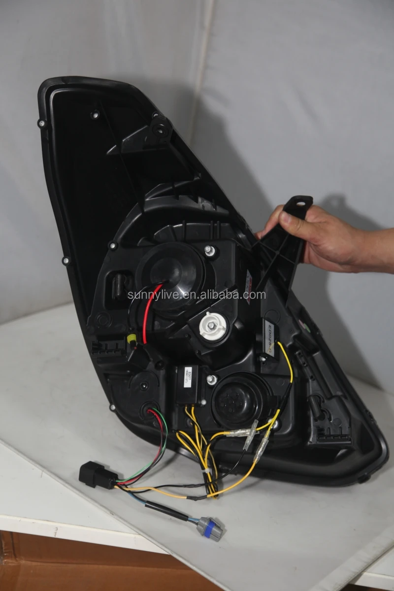 Светодиодные фары i800 iMaX Grand Starex H300 для hyundai Grand Starex H1 2008-2013