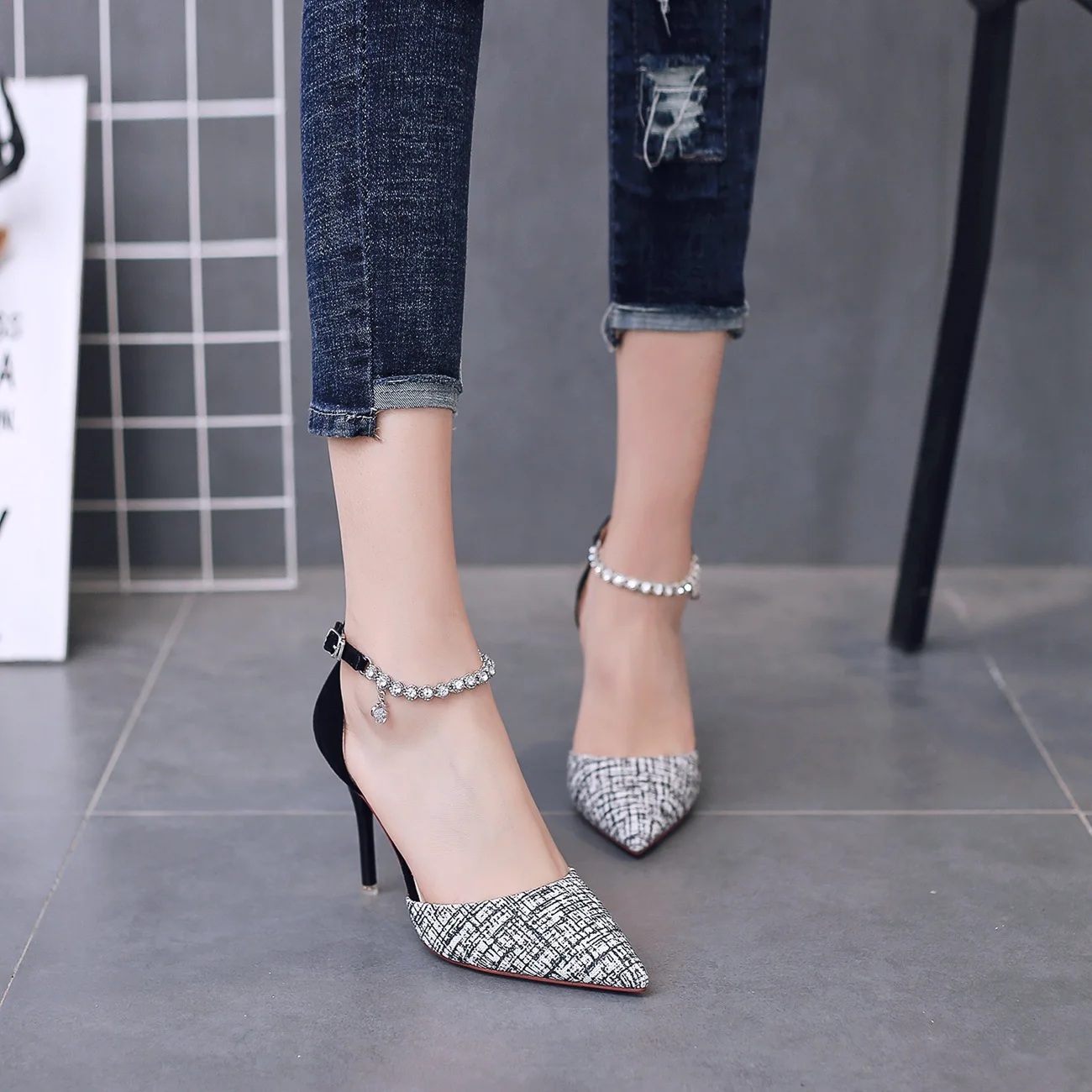 Женские туфли с острым носком туфли-лодочки из хлопчатобумажной ткани на тонком