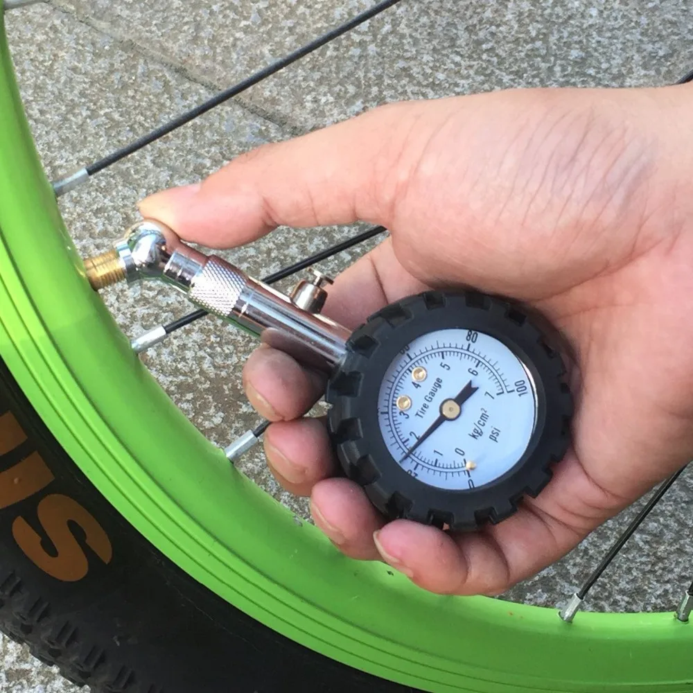 Где накачать колеса велосипеда. Манометр 502 (грузовой) Tire Gauge. Манометр велосипедный м10х1. Измеритель давления воздуха в велосипедных шинах. Манометр для измерения давления в шинах велосипеда.
