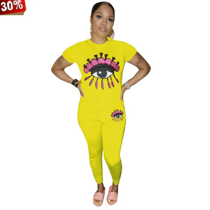 Женский комплект со штанами с вышивкой футболка коротким рукавом и круглым