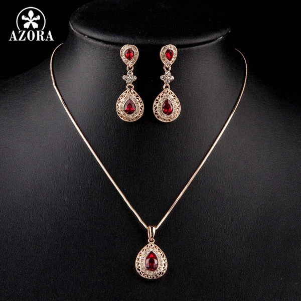 Комплект из колье и серёг с красным кристаллом | Украшения аксессуары