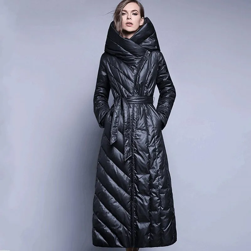 Black Модная приталенная Женская куртка, Размер 7XL, брендовый женский пуховик с капюшоном и поясом, однотонный длинный пуховик с бантом, женская шапка размера плюс, верхняя одежда, новинка - Цвет: Black