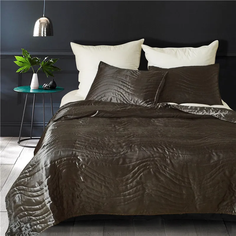 Стеганое покрывало с вышивкой 3 шт. шелковое моющееся легкое стеганое одеяло