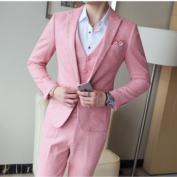 Серый Армейский зеленый розовый Свадебные костюмы для мужчин Slim Fit Комплект из 3 предметов, костюм Homme Mariage в Корейском стиле Модный повседневный костюм «Человек Q527