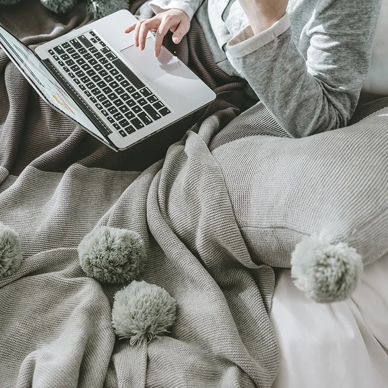 

New Plaids Pink Grey Stitching Color Knitted Blanket Ball Throw Bedding Sofa Pillow Cushion Cover Healthy Home Decoration