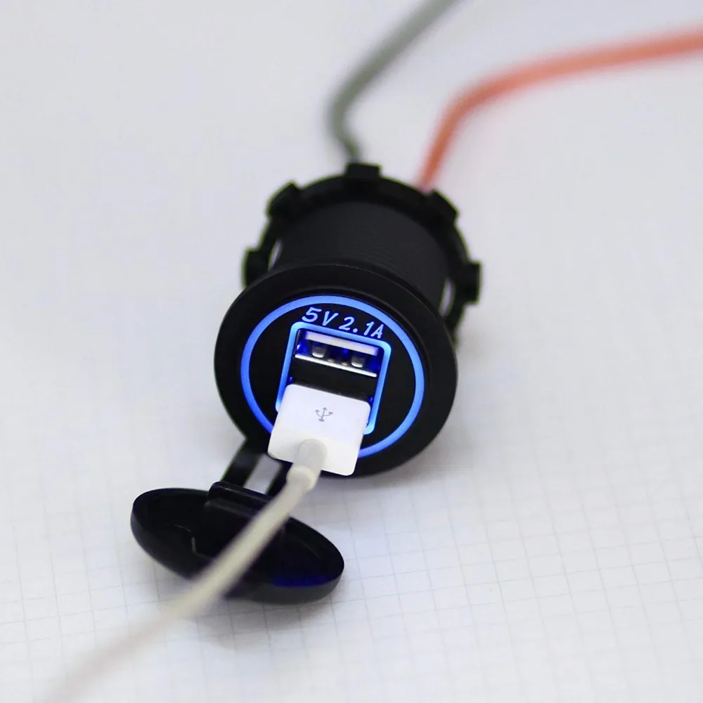 Зарядное устройство с двумя USB-портами 12 В 1 А 2 |