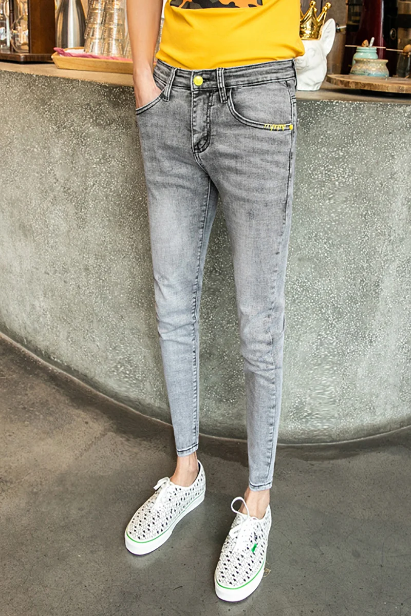 2019 Новая летняя одежда личность небольшое отверстие дизайн мужские зауженные