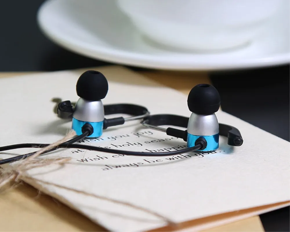 Professional In Ear Earphone Metal Heavy Bass Sound Quality Music with Microphone for iPhone /Samsumg / Xiaomi | Электроника