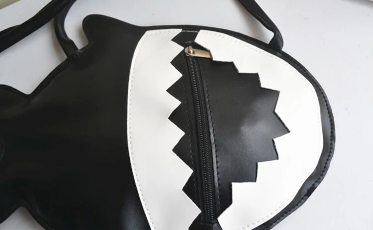 Индивидуальная сумка слинг из искусственной кожи в виде акулы необычная