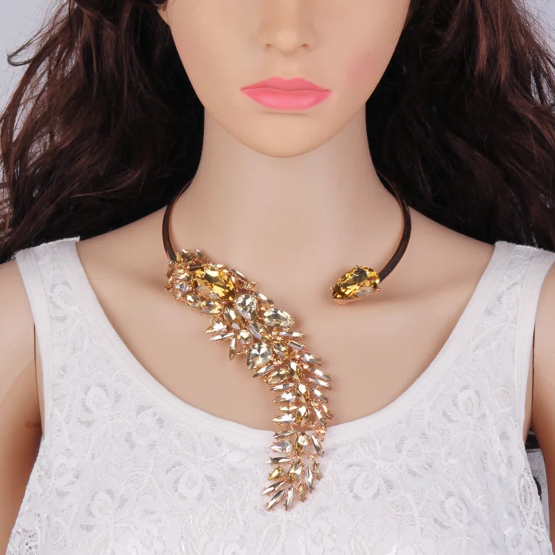 Новинка 3 цвета элегантная бижутерия с кристаллом колье ожерелье Torques для женщин