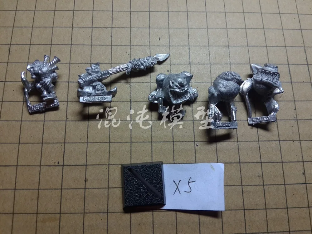 Ночной Goblin Squig Herd (тарелки)|Игровые фигурки и трансформеры| |