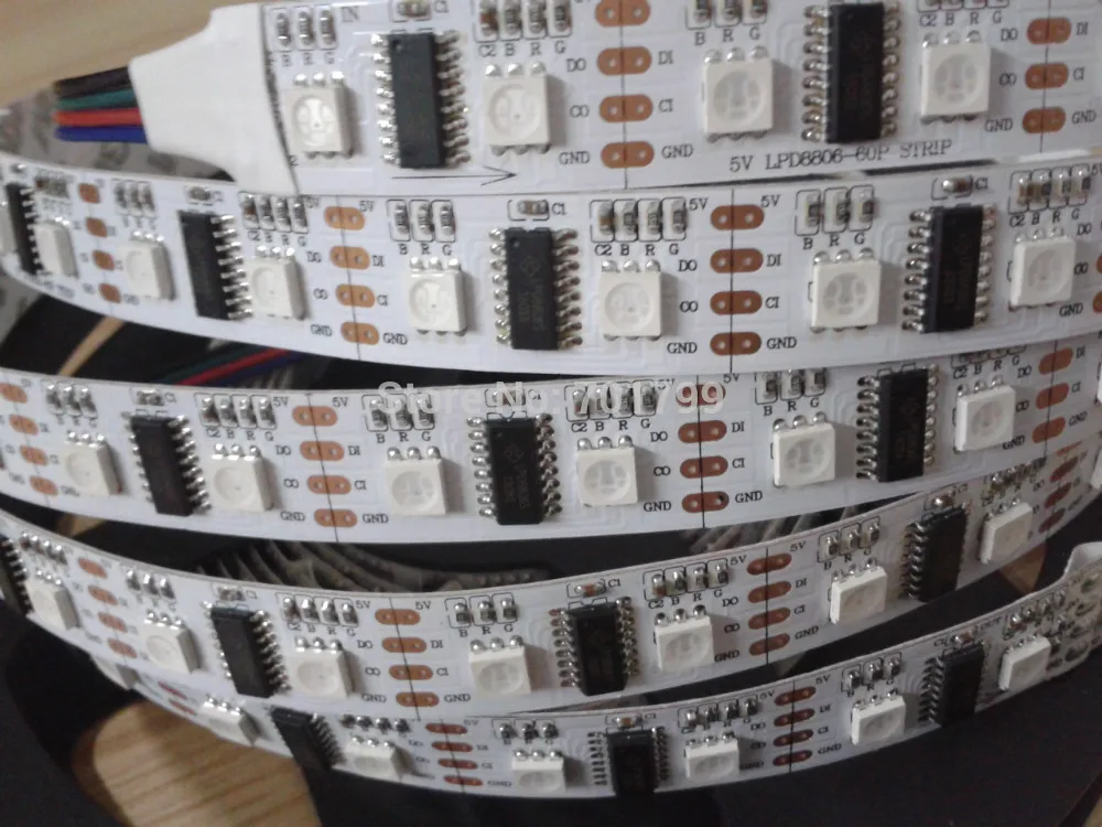 5 м DC5V Lpd8806 Адресуемая Пиксельная полоса 60 светодиодов/м с 30 шт. (60 пикселей) LPD8806 IC