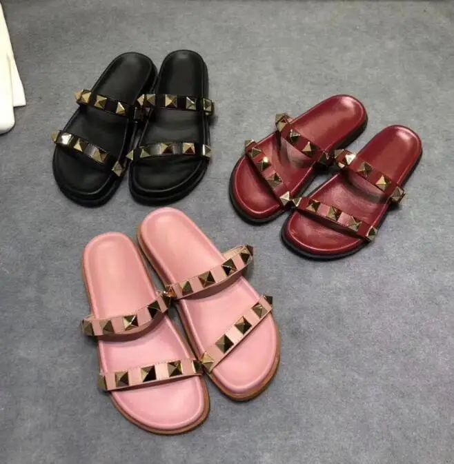 

BONJEAN Newest Rivets Studded Flat Slippers for Woman Sexy Open Toe Leather Shoes Cutouts Outside Slipper Pink Black Wine Red