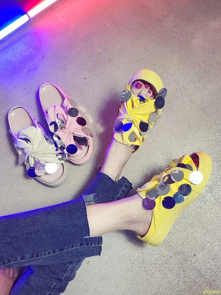 

Sequined slippers female wear fashion vacation beach shoes hundred casual denim thick bottom a word drag