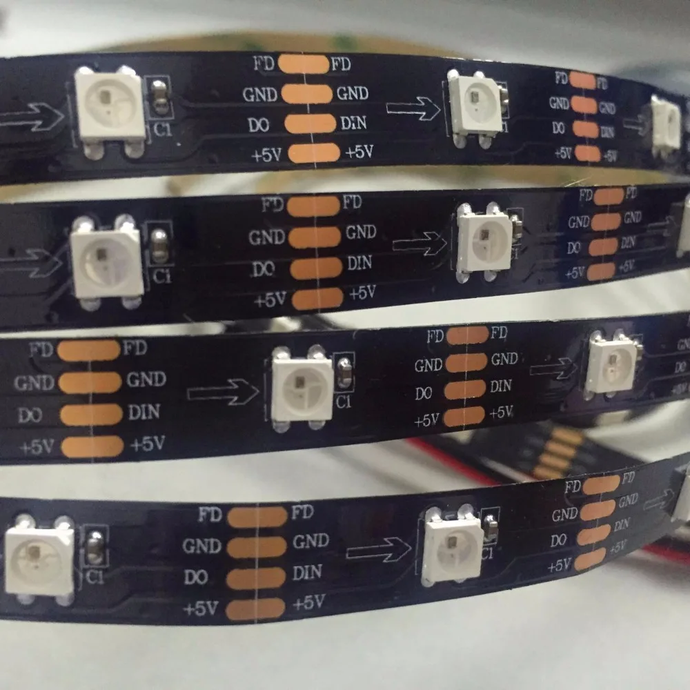 4 провода (с возвращенным сигналом) адресуемые 5 м 30 светодиодов/м DC5V SK6812
