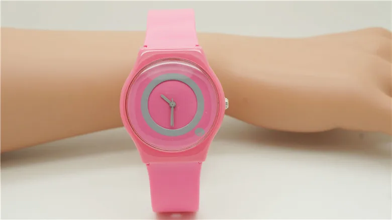 Новое поступление женские простые круги циферблат dresswatch продвижение студенческие высококачественные кварцевые часы без отметки - Цвет: Розовый