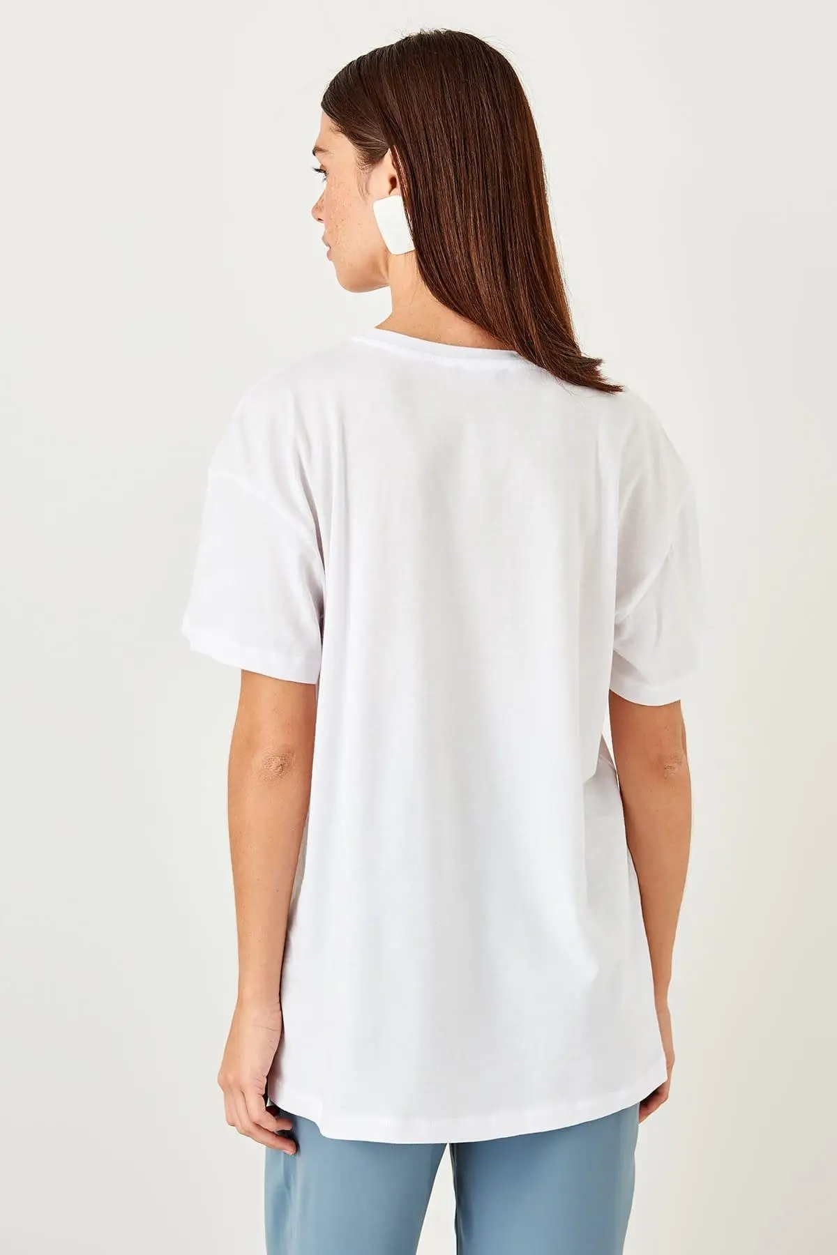 Trendyol White Printed Boyfriend Knitted T Shirt TWOSS19PB0037 | Женская одежда