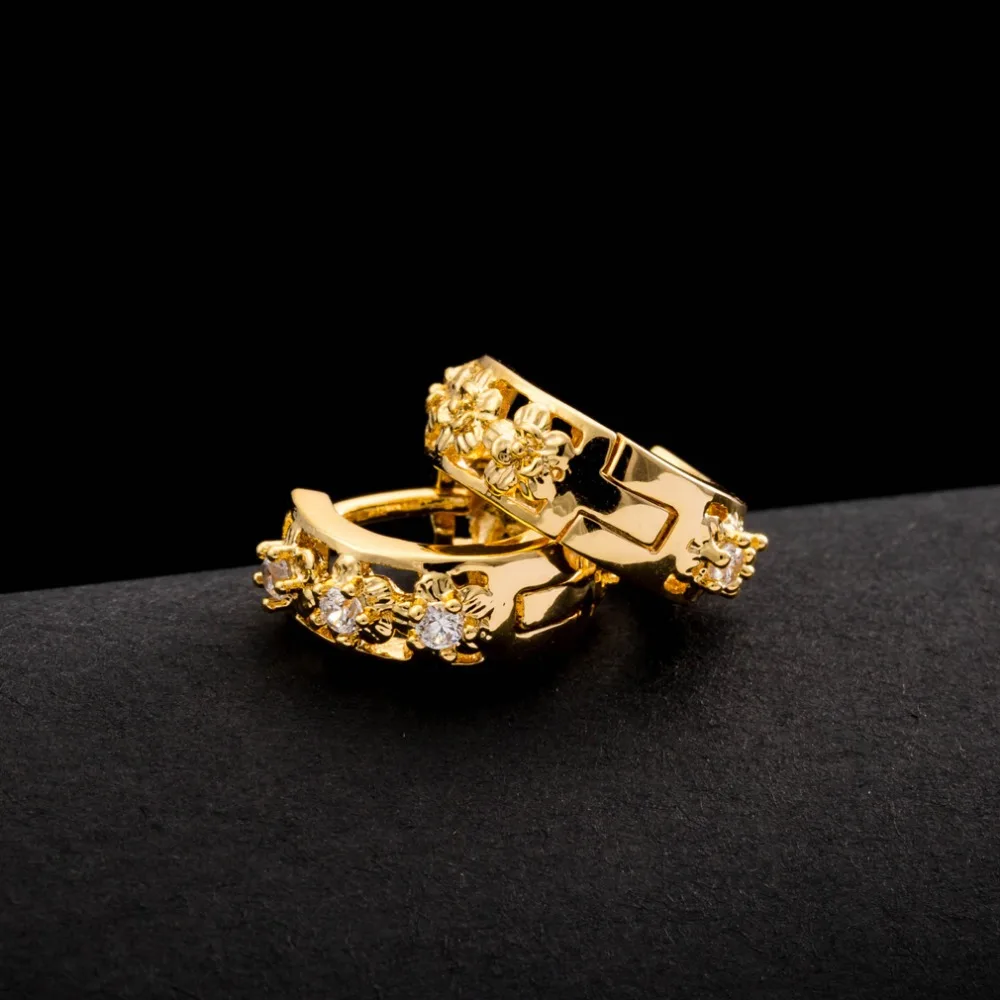 Женские серьги кольца с австрийским фианитом и кристаллом|huggie earrings|earrings huggieshoop