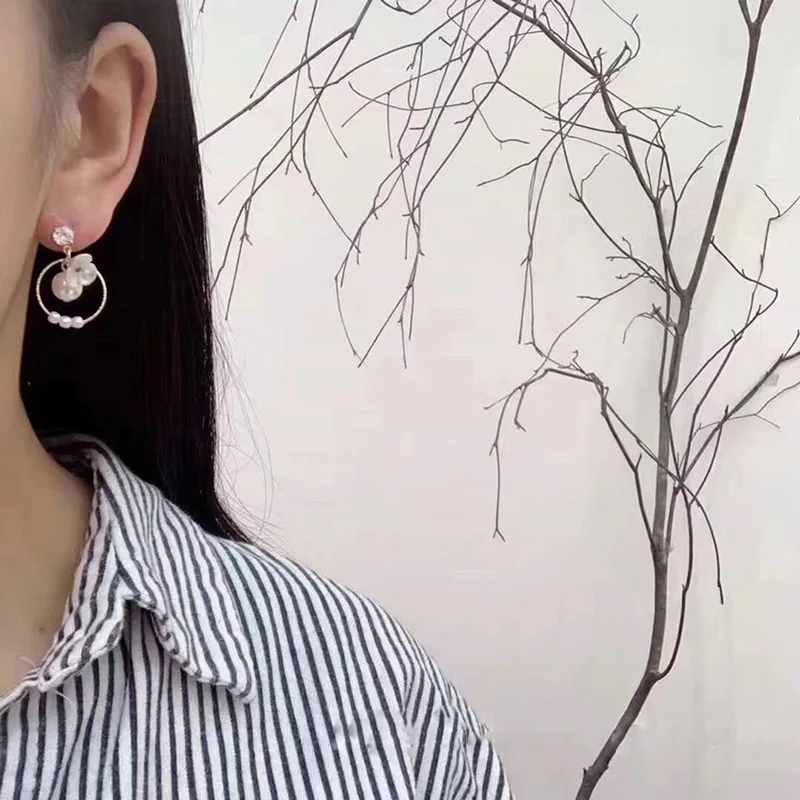 MENGJIQIAO корейские элегантные блестящие серьги в виде ракушки из циркона с цветком, висячие серьги для женщин, милые жемчужные Букле д 'ореиль, подарки для девушек