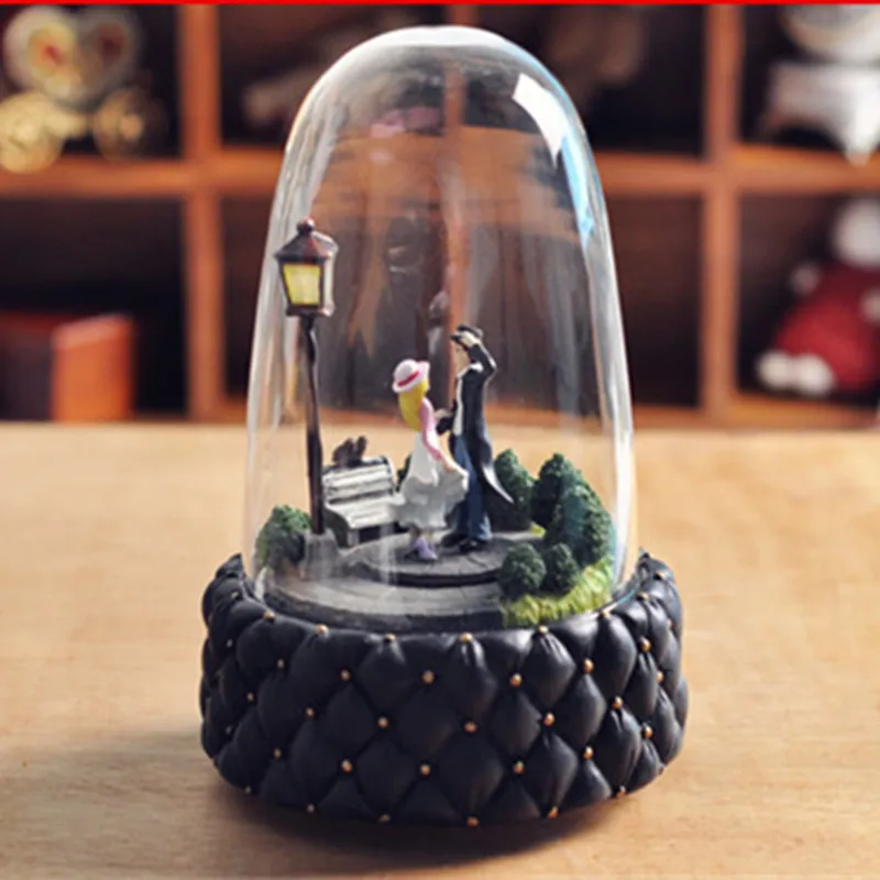 

Zipi Luminous rotation Glass cover Music Box Clockwork Type 18 Tones Birthday Gift Christmas Gift Girlfriend romantic Gift