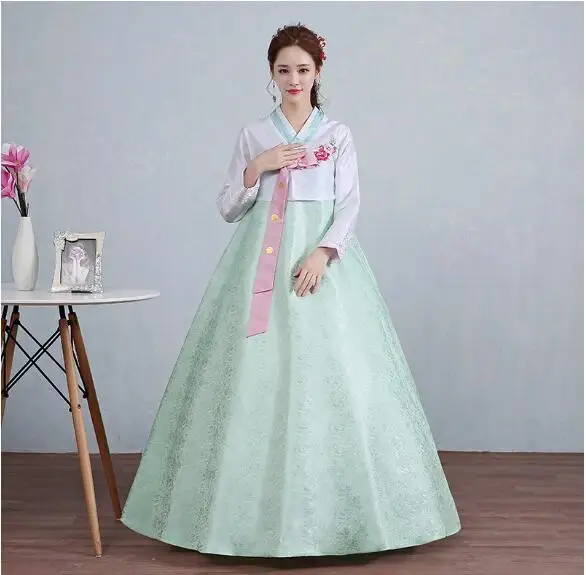 

Традиционные корейские этнические костюмы Hanbok традиционные платья