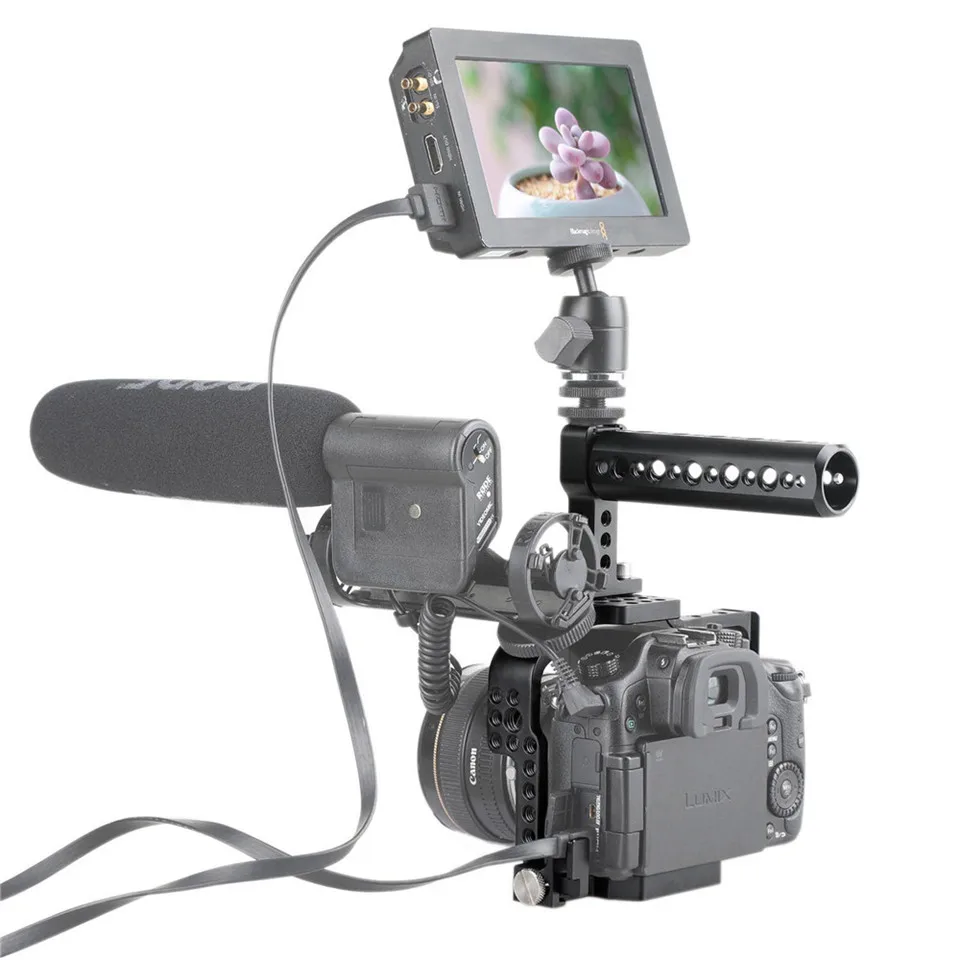 

SmallRig For Panasonic Lumix DMC-GH4/GH3 Camera Cage Kit with Top Handle and HDMI Clamp - 1980