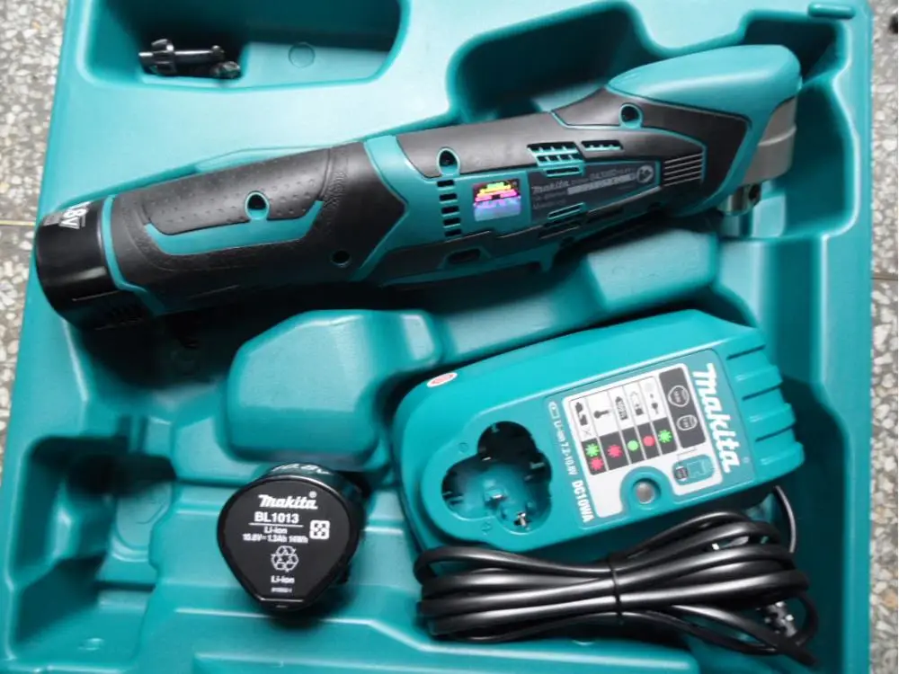 Японская аккумуляторная электрическая дрель MAKITA для сверления углов DA330DWE угловая дрель 10,8 В двойная литиевая батарея