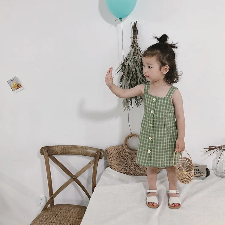 Летние милые универсальные клетчатые платья на бретелях для девочек детское