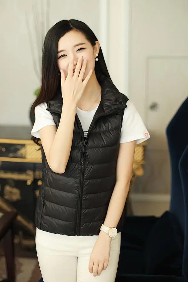 

2018 fall winter ultra lightweight down cotton vests women thin hooded waistcoats polka dot zipper vest waistcoat free shipping
