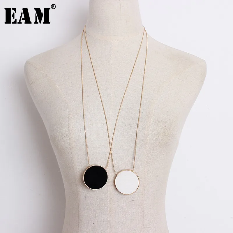 [EAM] New Fashion Temperament Black Circle Crystal Pendant Sweater Necklace Women's Accessories S#N43400