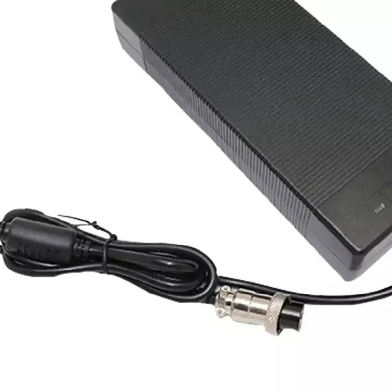 JS 3200W 67.2V 2A Quick Charge Electric Scooter Charger 11 Inch Tire Size Temperature Resistance Waterproof Scooter Accessories