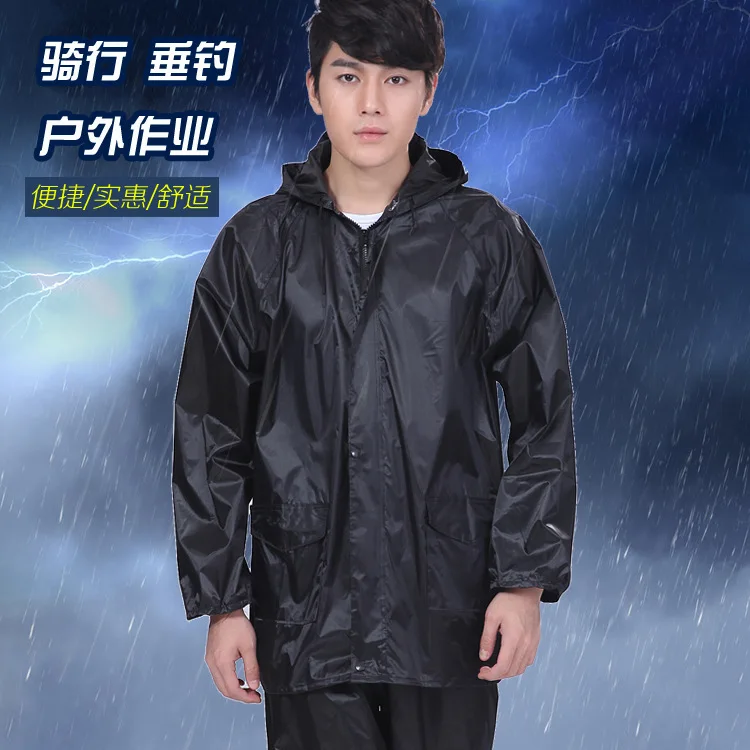 

Summer men and women split raincoat rainy day job fishing male raincoat free size rain covers