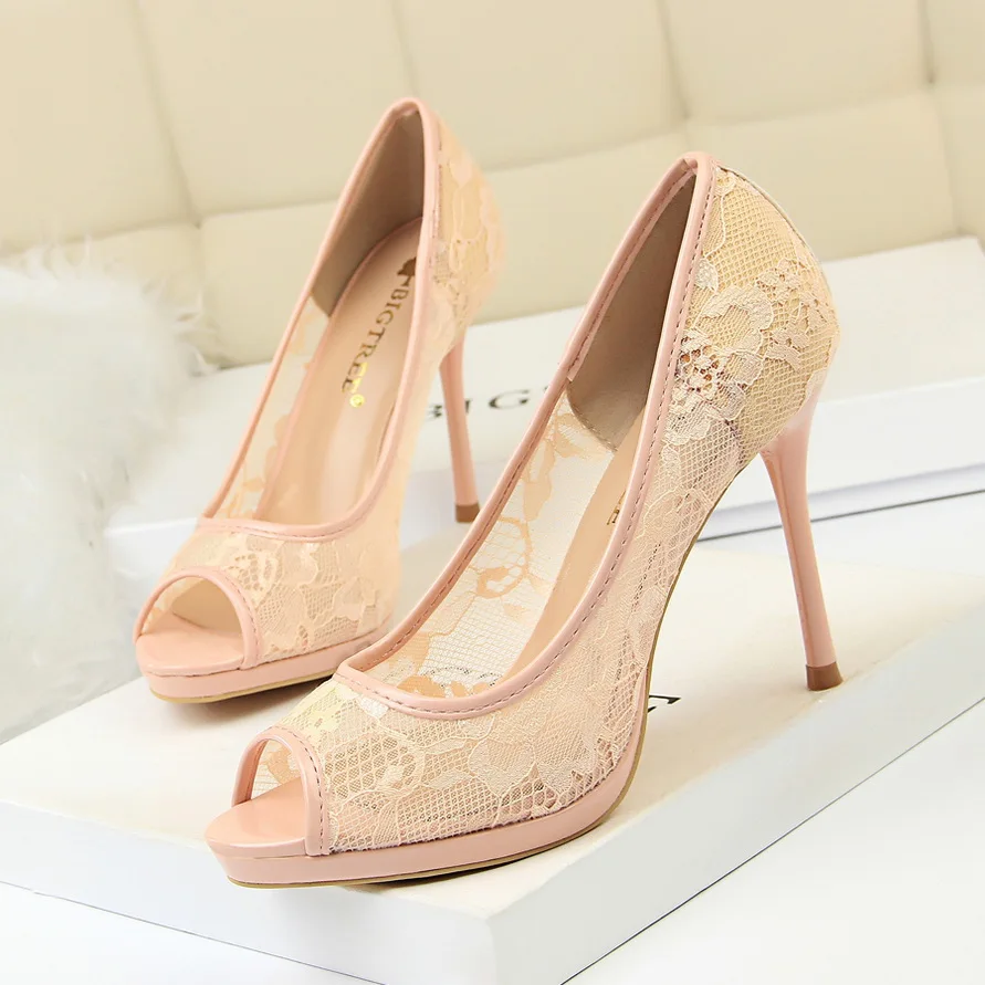 

2019 Autumn Women Sexy Cut-Outs Mesh Party Shoe Peep Toe Flower Lace Fashion Women Pumps Shallow Platform High Heels Shoes Woman