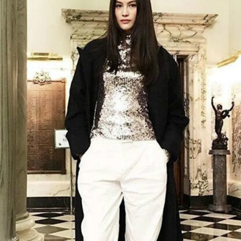 Женская рубашка однотонная новая рабочая блестящая серебряная с блестками