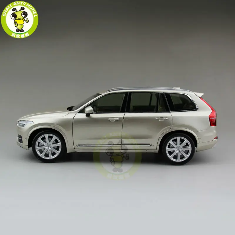 1/18 Volvo XC90 SUV литая модель автомобиля SUV Gold