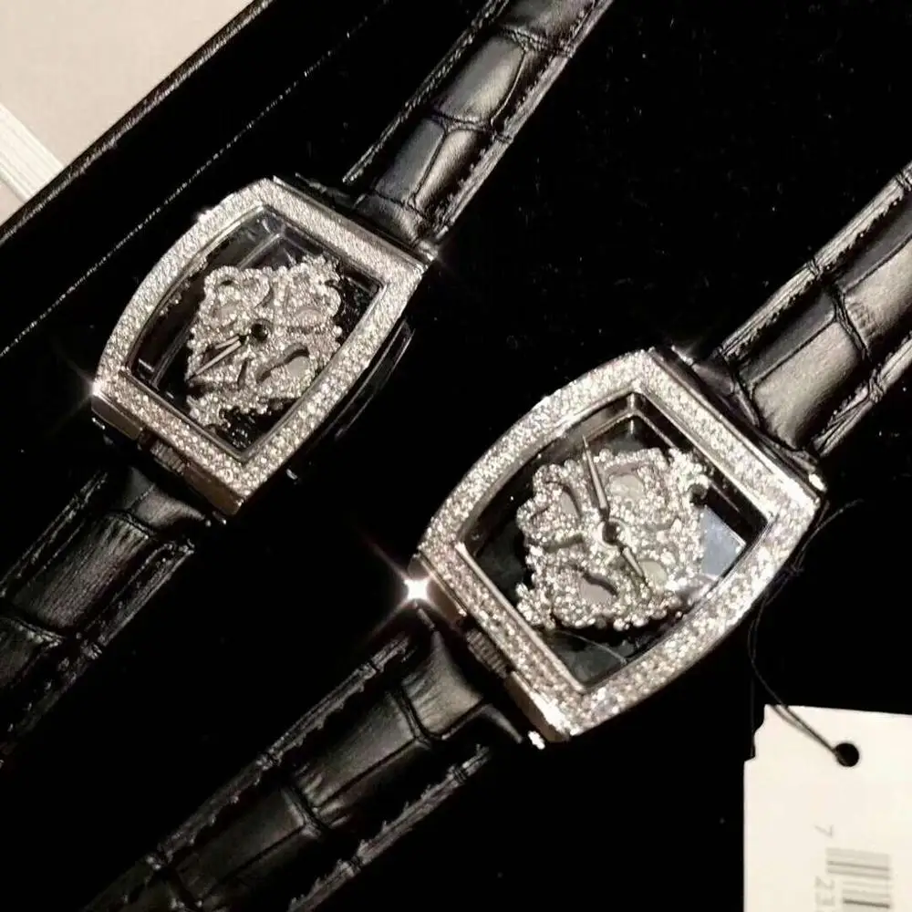 Silver Лидер продаж, высокое качество, модные брендовые Роскошные Квадратные Серебряные женские часы, кварцевые часы с бриллиантами, женские часы из нержавеющей стали, стразы - Цвет: Silver