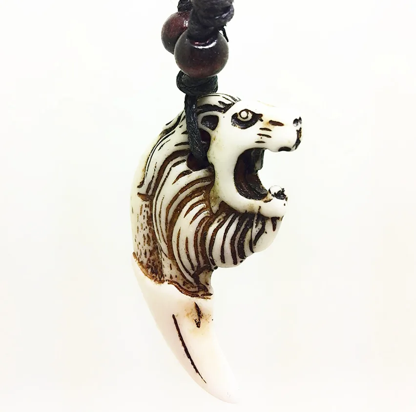 Природа Мода Винтаж Ретро Прохладный Голова короля льва керамика кулон длинные
