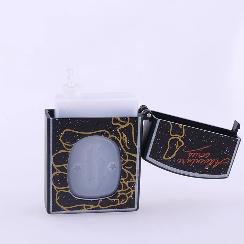 XFKM переносной 2017 маленькая борода мальчик Зажигалка стиль пластик 20 мл 30 коробка